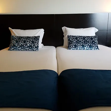 Готель By Лісабон