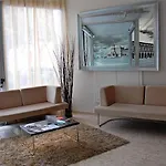 By Hotel 3*