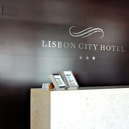 Hotel By 3*
