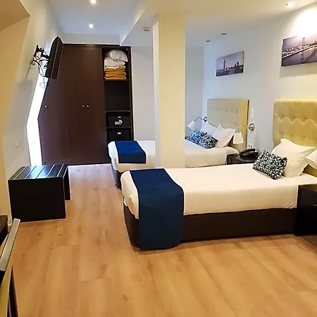 By Hotel 3*