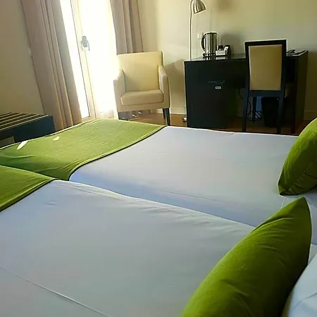 By Hotel 3*
